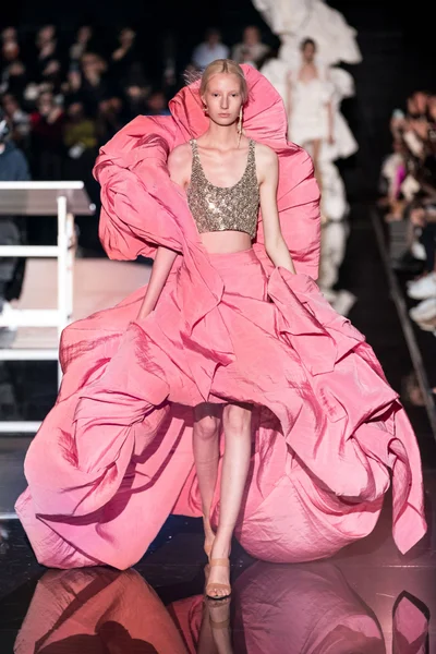 Look 29